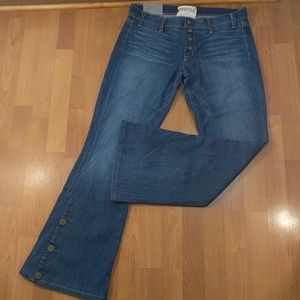 Elizabeth & James jeans size31 button fly wide leg